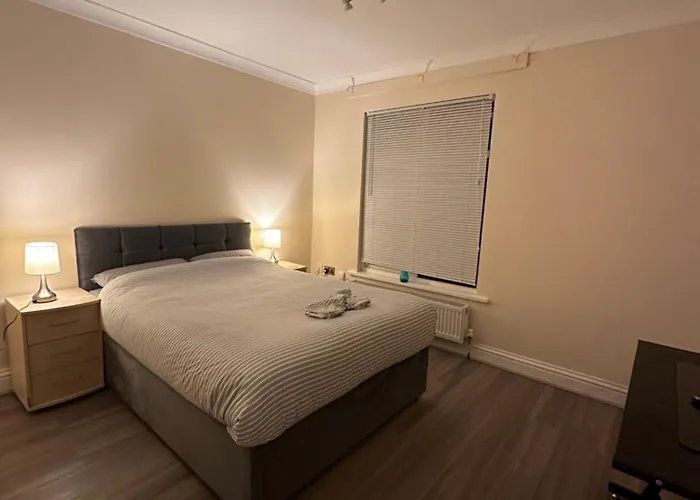 Leavesden Residence - Central - Cosy - Harry Potter